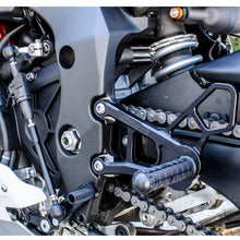 05-0454B Yamaha R1 Complete Rearset