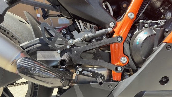 05-0792B KTM 990 Complete Rearset