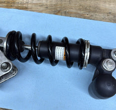 2009-2014 OEM SUZUKI GSX-R1000 - REAR SHOCK ABSORBER SUSPENSION & DOGBONE WITH L