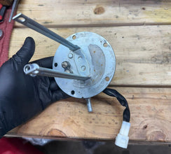 2008-2009 GSXR 600/750 OEM FUEL PUMP BRACKET & WIRING