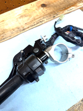 17-20 OEM YAMAHA YZF R6 LEFT CLIPON HANDLEBAR W/ HORN CONTROLS