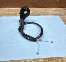 2006-2007 OEM YAMAHA YZF R6 - THROTTLE TUBE HOUSING & CABLES