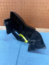 2009-2014 OEM YAMAHA YZF R1 ENGINE SPROCKET COVER