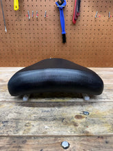 99-2007 OEM SUZUKI HAYABUSA REAR BACK PASSENGER TANDEM SEAT PAD SADDLE PILLION