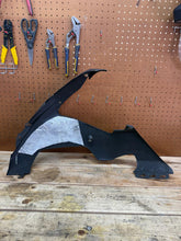 2004-2006 YZF R1 BOTTOM RIGHT FAIRING COWL PLASTIC