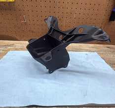 2008-2016 OEM YAMAHA YZF R6 - FAIRING STAY FRONT BRACKET