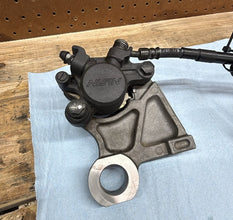 2006-2007 OEM YAMAHA YZF R6 - REAR CALIPER / PADS / BRAKE LINE