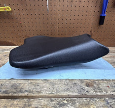 2006-2007 OEM YAMAHA YZF R6 - MAIN SEAT PILLON CUSHION