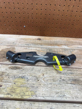 1999-2007 OEM SUZUKI GSXR 1300 HAYABUSA TRIPLE TREE TOP HANDLEBAR MOUNT