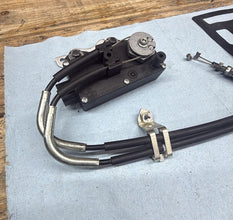 08-16 OEM YAMAHA R6 - SERVO MOTOR