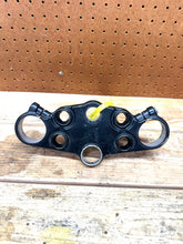 1999-2007 OEM SUZUKI HAYABUSA 1300 UPPER TRIPLE TREE