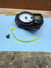 2006-2007 OEM SUZUKI GSXR SPEEDO TACH GAUGES CLUSTER SPEEDOMETER TACHOMETER *7K*
