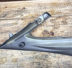 2008-2016 YAMAHA YZF R6 - RIGHT FRONT UPPER MID SIDE FAIRING COWL