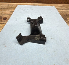 2006-2007 YAMAHA YZF R6 - FRAME SIDE BRACKET COWL