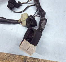 2006-2007 OEM SUZUKI GSX-R600/750 - HEADLIGHT SPEEDO HARNESS