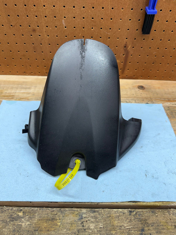 2008-2010 OEM SUZUKI GSXR600/750 REAR WHEEL HUGGER GUARD PLASTIC