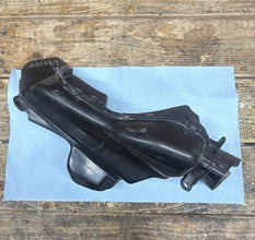 2006-2007 OEM SUZUKI GSX-R600/750 - RIGHT SIDE AIR DUCT FLOW