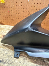 2008-2009 SUZUKI GSXR 600 750 OEM LEFT SIDE AIR DUCT COVER FAIRING
