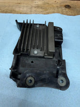 17-20 OEM YAMAHA YZF R6 RECTIFIER VOLTAGE REGULATOR
