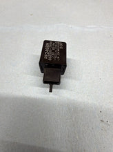 2008-2016 OEM YAMAHA YZF R6 - FLASHER TURN SIGNAL RELAY