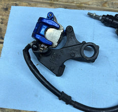 2009-2014 OEM SUZUKI GSX-R1000 - READ CALIPER AND PADS + MASTER POWDER COATED