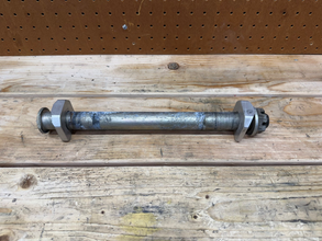 2008-2019 OEM SUZUKI HAYABUSA REAR AXLE WHEEL RIM PIVOT BOLT AXLE & ADJUSTERS