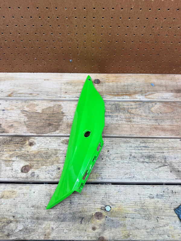 2016-2020 OEM KAWASAKI ZX10R LEFT REAR TAIL FAIRING