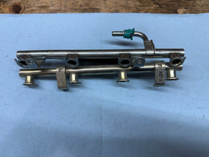 2006-2007 OEM SUZUKI GSXR600 GSXR750  FUEL INJECTOR LINES