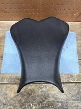 2006-2007 OEM YAMAHA YZF R6 - MAIN SEAT PILLON CUSHION