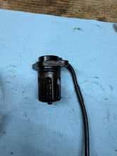 2009-2014 OEM YAMAHA YZF R1 OIL PRESSURE SENSOR