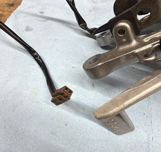 2006-2007 OEM YAMAHA YZF R6 - RIGHT REARSET AND BRAKE PEDAL/SENSOR