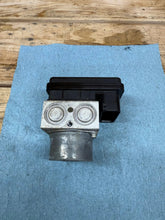 2016-2020 OEM KAWASAKI ZX10R ABS PUMP UNIT MODULE 16082-0757