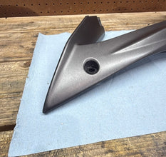 2008-2016 YAMAHA YZF R6 - LEFT FRONT UPPER MID SIDE FAIRING COWL
