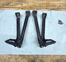 2006-2007 OEM SUZUKI GSX-R600/750 OEM PASSENGER PEGS