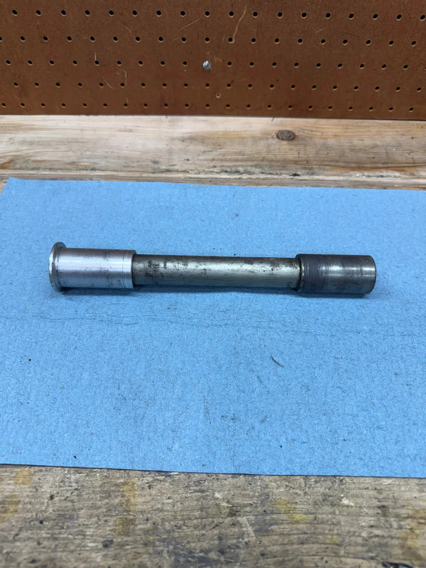 99-07 OEM SUZUKI GSXR1300 HAYABUSA FRONT WHEEL AXLE BOLT
