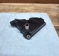 2008-2016 OEM YAMAHA YZF R6 - CRANKCASE BREATHER COVER