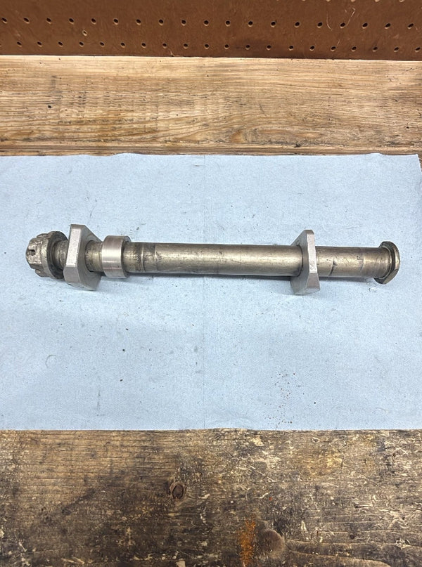 2006-2007 OEM SUZUKI GSX-R600/750 - REAR AXLE / NUT / SPACER