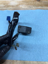 2004-2006 OEM YAMAHA YZF R1 RIGHT CLIP ON HANDLE KILL OFF START SWITCH