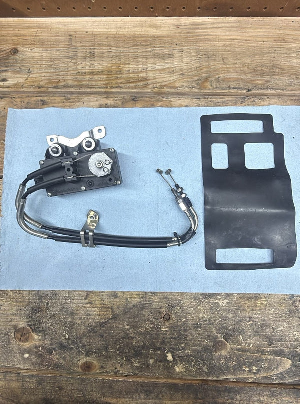 08-16 OEM YAMAHA R6 - SERVO MOTOR