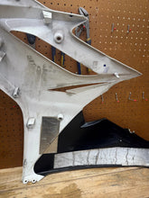 2006-2012 OEM TRIUMPH DAYTONA 675 675R RIGHT SIDE BODY PANEL FAIRING WHITE COWL