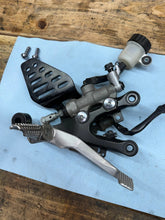 2017-2020 OEM YZF R6R R6 RIGHT REAR SET WITH MASTER