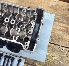 2006-2007 OEM SUZUKI GSXR 750 - CYLINDER HEAD ENGINE MOTOR TOP VALVES