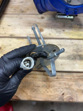 2008-2009 GSXR 600/750 OEM FUEL PUMP BRACKET & WIRING