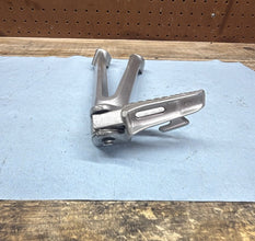 2006-2007 OEM SUZUKI GSX-R600/750 - LEFT PASSENGER PEG