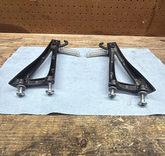 2008-2016 OEM YAMAHA YZF R6 - LEFT & RIGHT PASSENGER PEGS