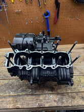 09-14 OEM YAMAHA YZF ENGINE MOTOR CRANKCASE CRANK CASES BLOCK
