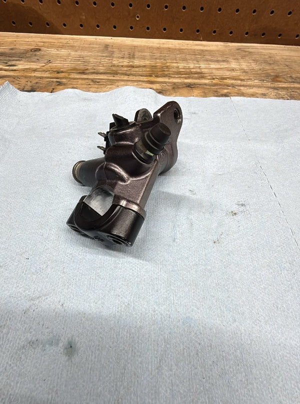 2006-2007 OEM YAMAHA YZF R6 - FRONT MASTER CYLINDER *DAMAGED*
