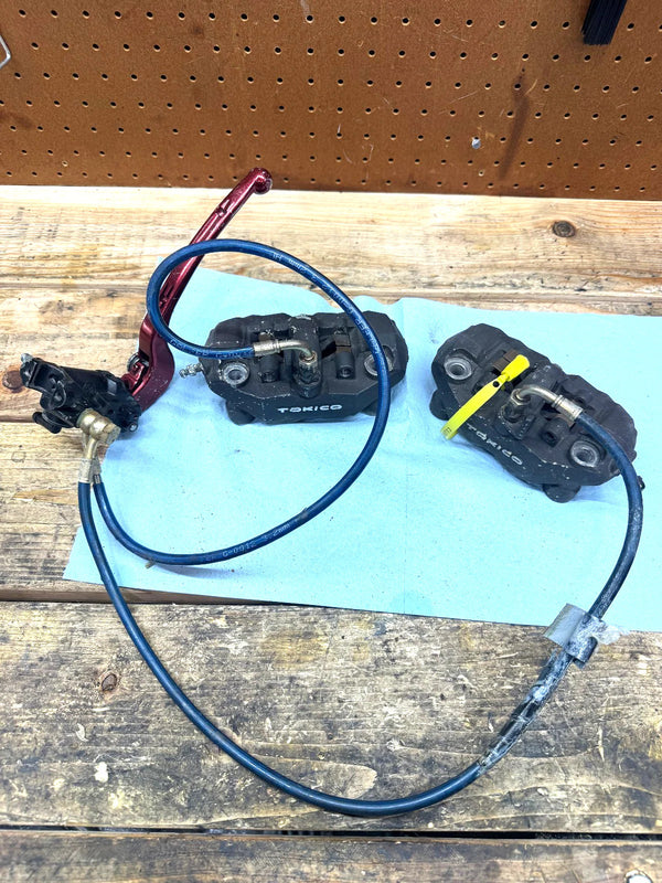 2008-2010 OEM SUZUKI GSXR600/750 FRONT BRAKE CALIPERS MASTER CYLINDER