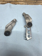 2006-2007 OEM YAMAHA YZF R6 - FUEL TANK CELL RESERVOIR BRACKET MOUNTS