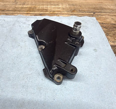 2008-2016 OEM YAMAHA YZF R6 - CRANKCASE BREATHER COVER
